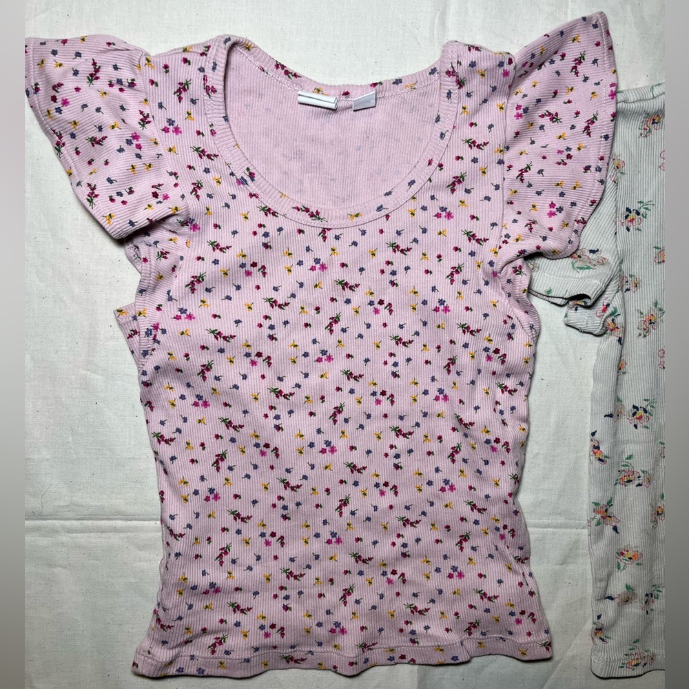 Pink Floral Ribbed Top Flutter Sleeve - Picture 5 of 6